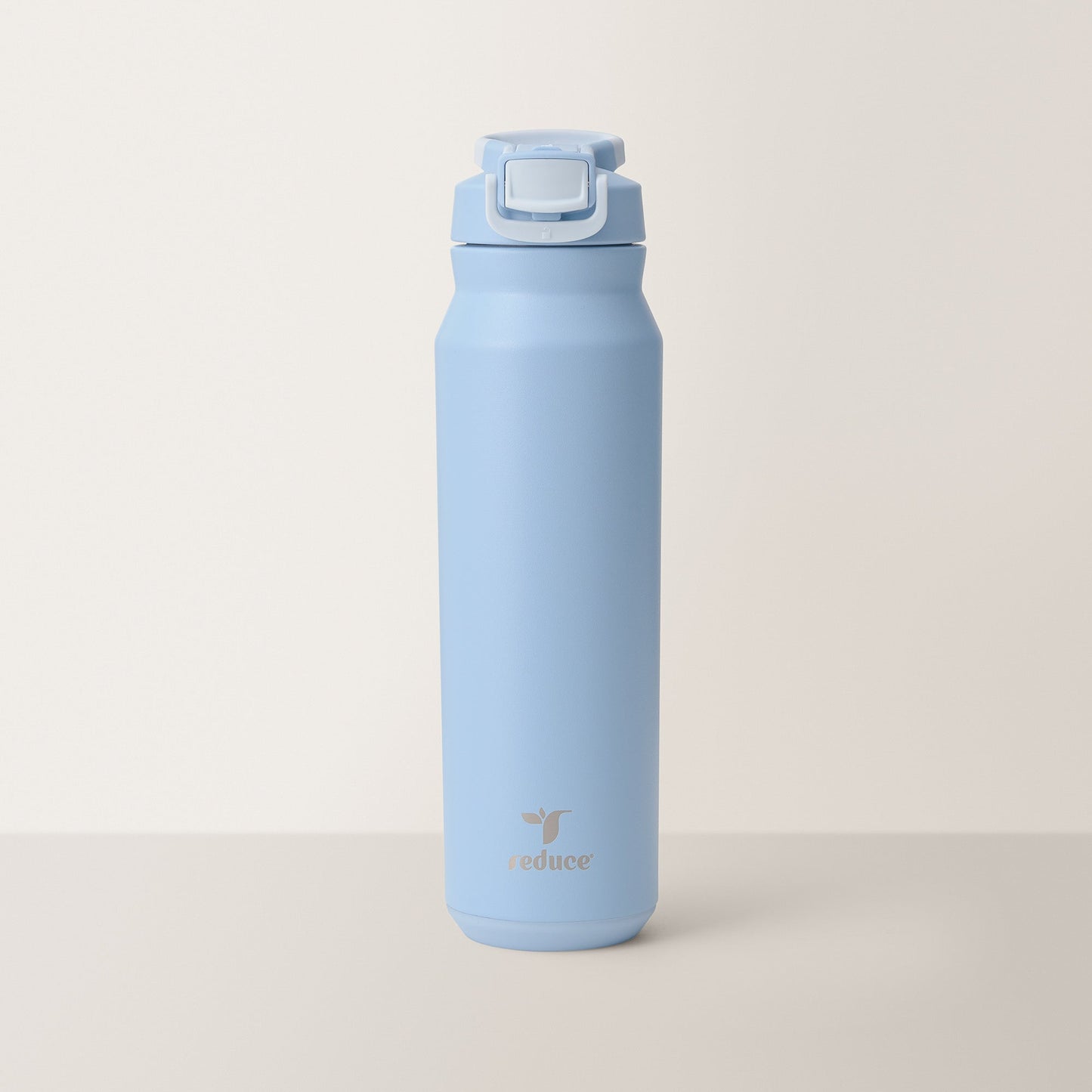 hydrate-pro-32oz-y0 HydratePro_32oz_Glacier-1_11f6f49d-b0c4-4440-8572-23bbb07fa7af.jpg